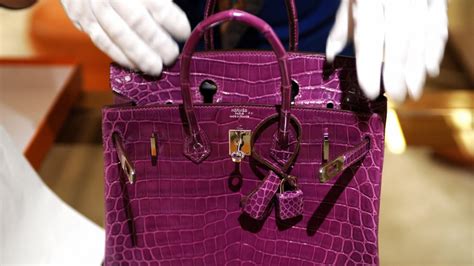 why is it so hard to get a birkin bag|why are birkin bags so expensive.